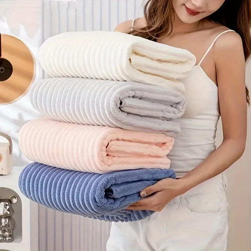 Fixora™ Microfiber 300 GSM Bath Towel
